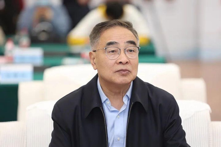 天津中医药大学严正声明：“伯礼医堂” 等机构冒用张伯礼院士之名，另有 AI 假带货视频