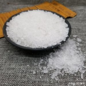 朴硝：剖析朴硝属性，探索其泻下与润燥软坚功效及方剂？