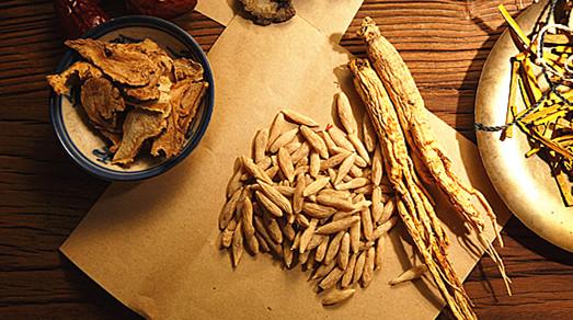 心血管疾病高致残致死，中医张育新主任详解 “通补并用” 疗法