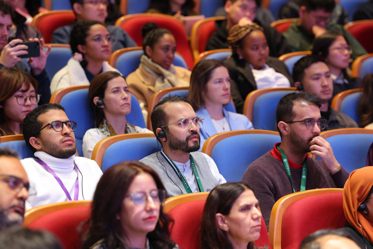 2025 年 “一带一路” 国家 “西学中” 高端项目开幕，推动中医药国际交流与融合插图