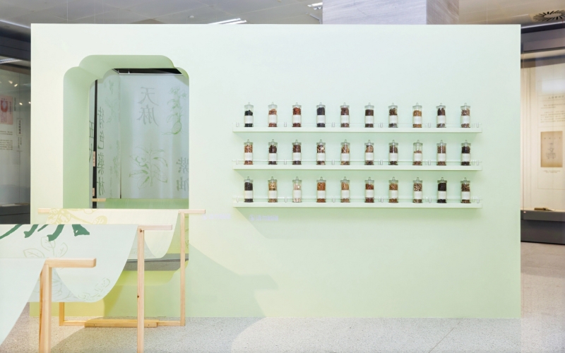 金秋 10 月 “医脉楚天 典藏万象” 晒书活动启幕,推动古籍活化与文化传承插图1 金秋 10 月 “医脉楚天 典藏万象” 晒书活动启幕,推动古籍活化与文化传承插图1