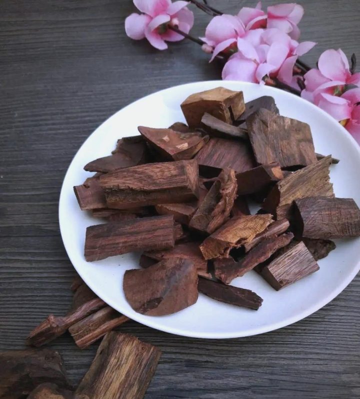 降香木详解：属性亮点、功能主治、药材性状及常用方剂？