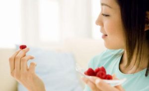 秋冬季节中医补气血的炖品制作教程插图1