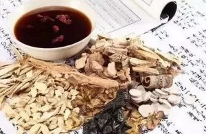 气血两虚人群冬季中医养生汤品推荐