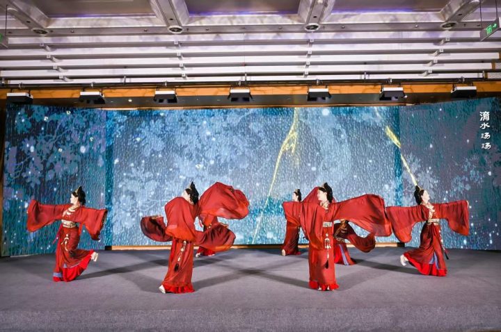 “中意中国 一草一世界”中医药文化传承网络主题宣传活动启动插图1