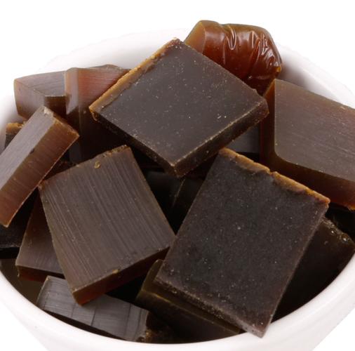 鹿角胶：鹿角胶中药属性大解析！性状、主治，土方选用标准为何？插图