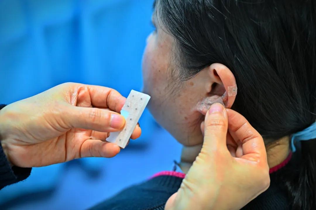 安徽中医大附一院杨文明:32 年专攻阿尔茨海默病,中医协同西医守住 “最后记忆”插图1 安徽中医大附一院杨文明:32 年专攻阿尔茨海默病,中医协同西医守住 “最后记忆”插图1