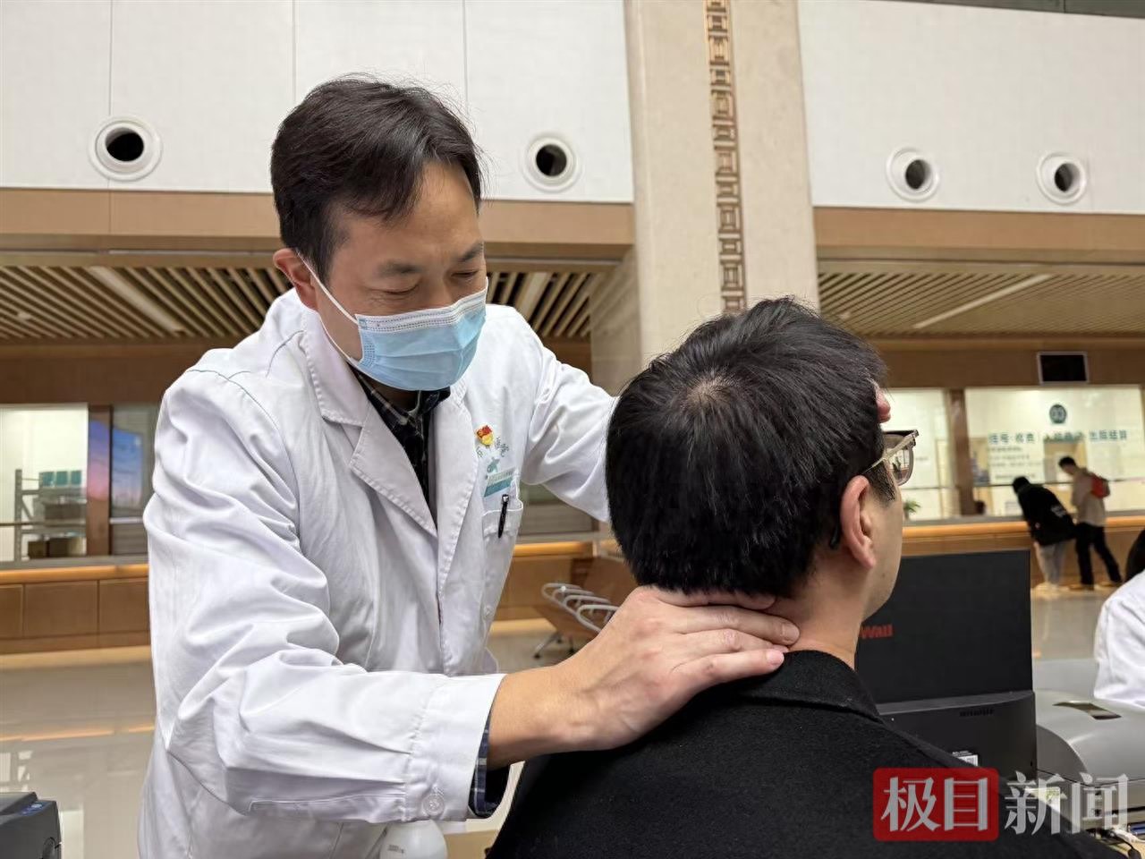 立冬暖愈！襄阳中医医院第十一届养生文化节启幕，惠民服务暖透民心