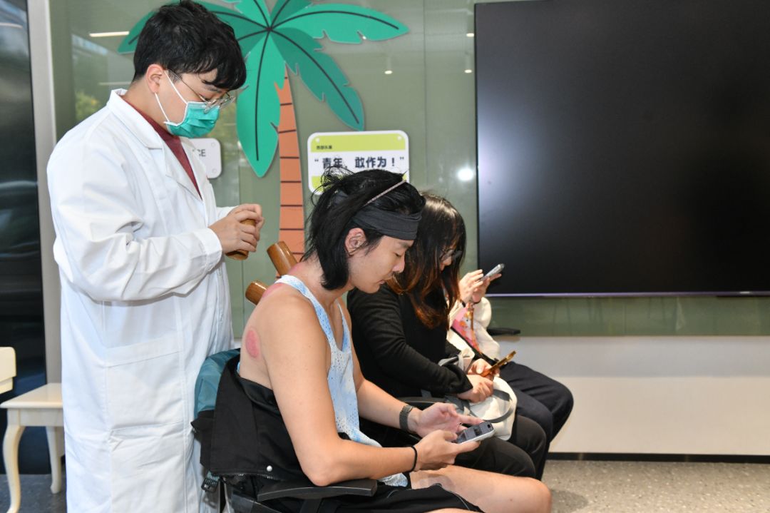 “中岚青享” 乐巢本草生活集市如何以潮流方式让中医药融入年轻人生活？插图3