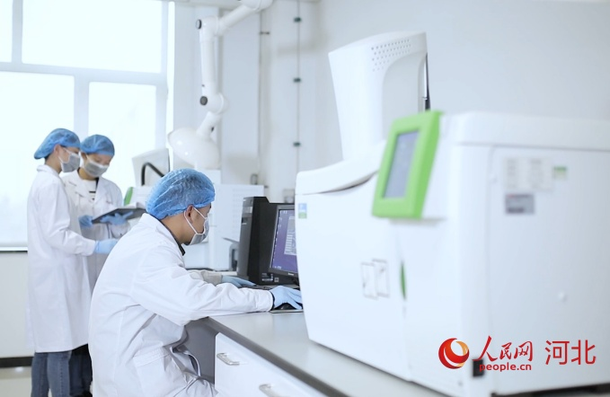 裕亨中医新闻丨从中国到世界：八子补肾胶囊抗衰老研究引越南论坛关注！插图