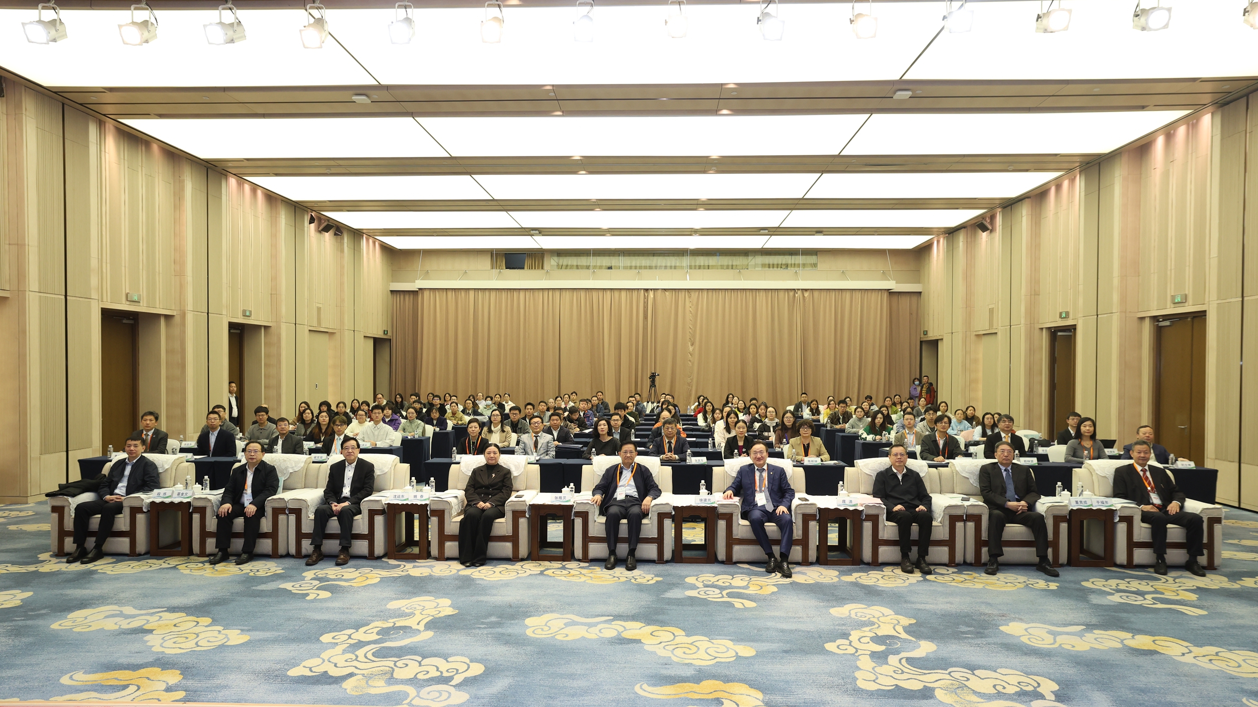 裕亨中医新闻丨非遗传承进校园：2025河北中医药非遗项目结业式暨展演举行！插图