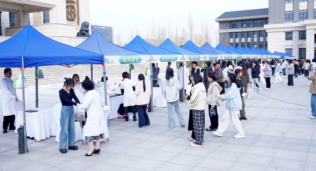 裕亨中医新闻丨助力中医药出海：驻马赛总领事出席法国中医联合会国际大会！插图3