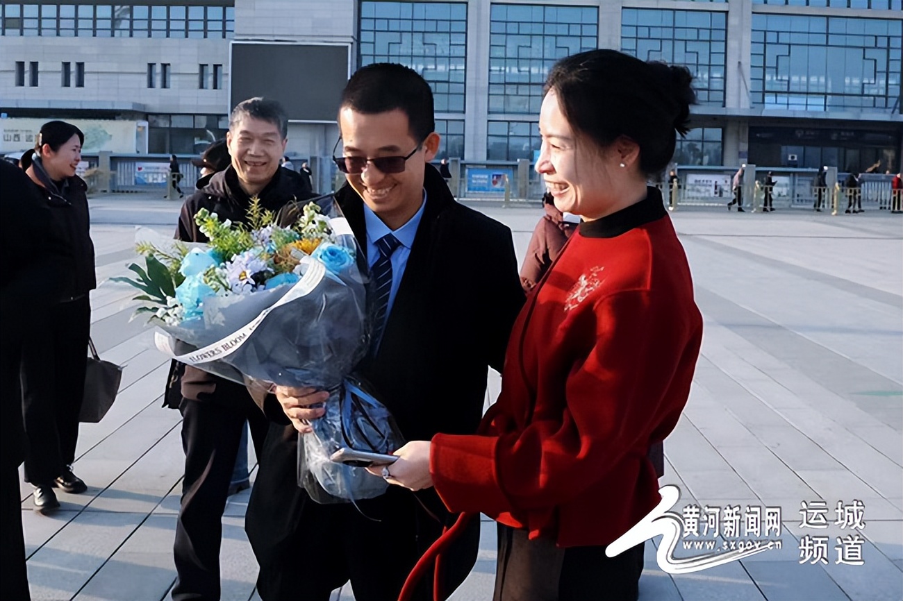 中医大爱援非壤 运城喜迎英雄归——迎接援喀麦隆医师武盼伟凯旋插图1