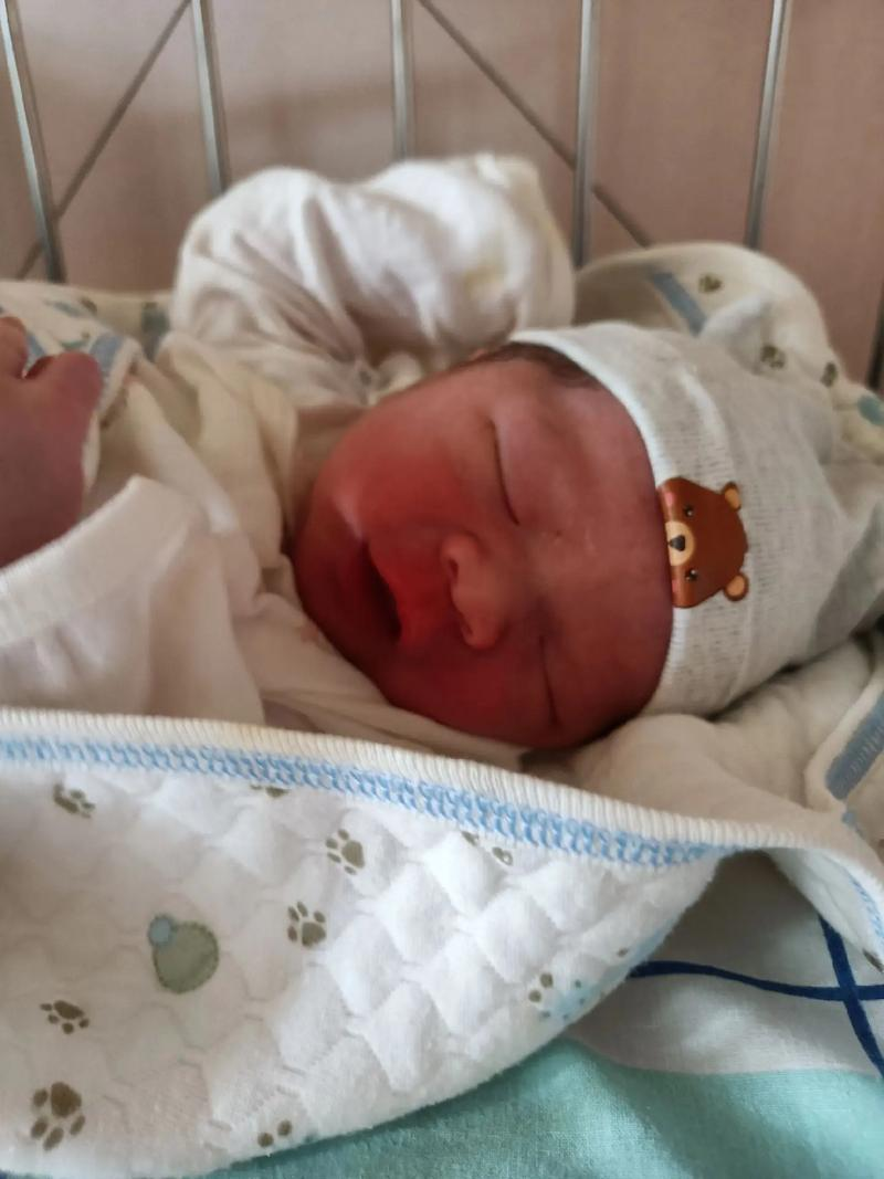 儿童颠痫病主要症状？插图1