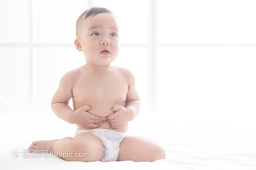 胎儿脐膨出能预防吗？科普病症成因、中医辅助调理、术后用药与孕期保健插图