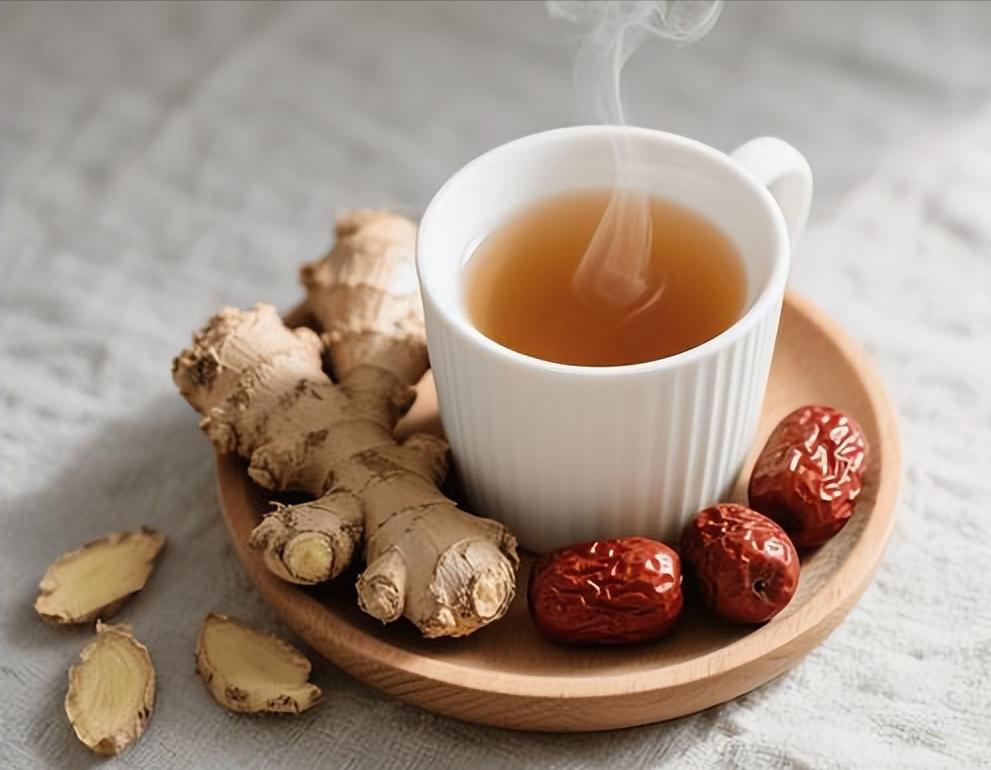 天冷了别忘养生！一碗羊肉汤、一盘西兰花、一杯姜枣茶，暖身又健康插图5