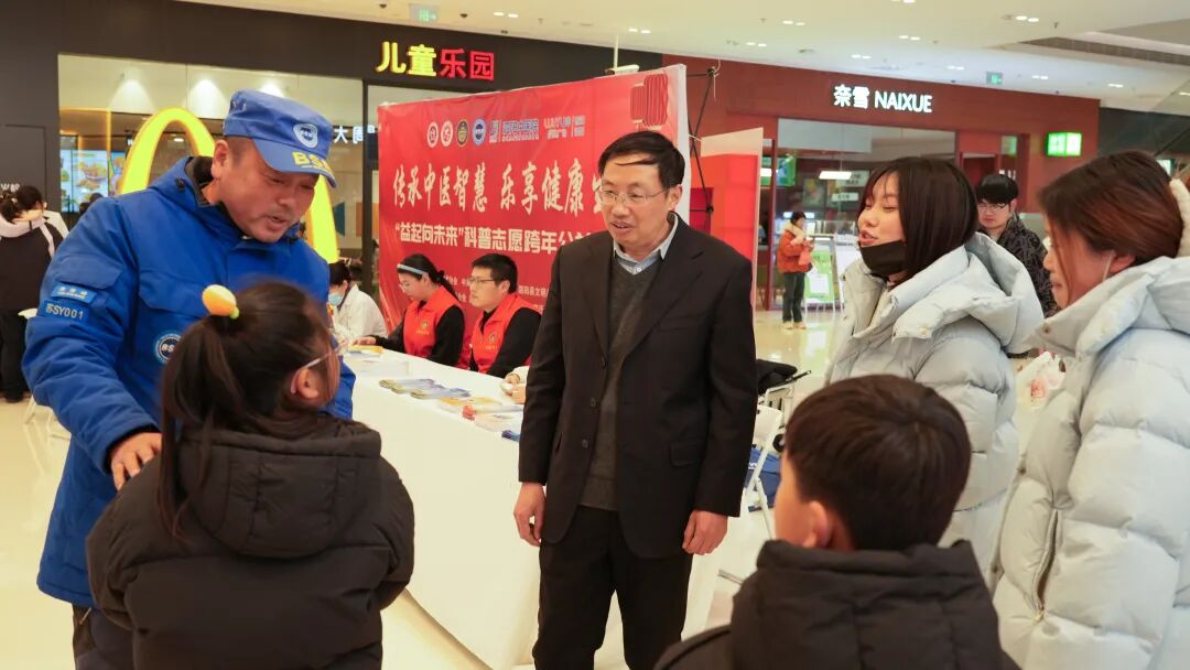 泗阳跨年公益集市暖心开市 中医智慧 + 急救科普守护健康新年插图7