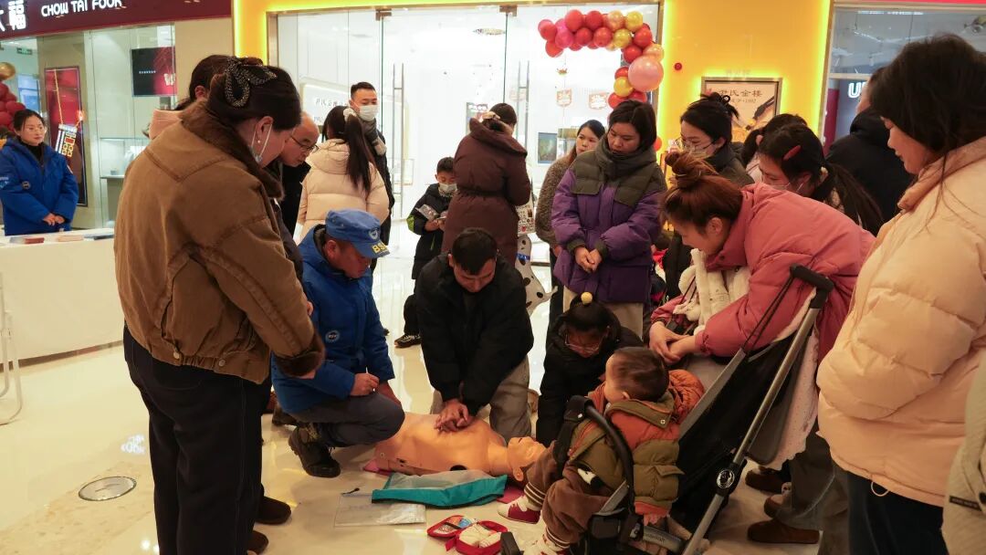 泗阳跨年公益集市暖心开市 中医智慧 + 急救科普守护健康新年插图6