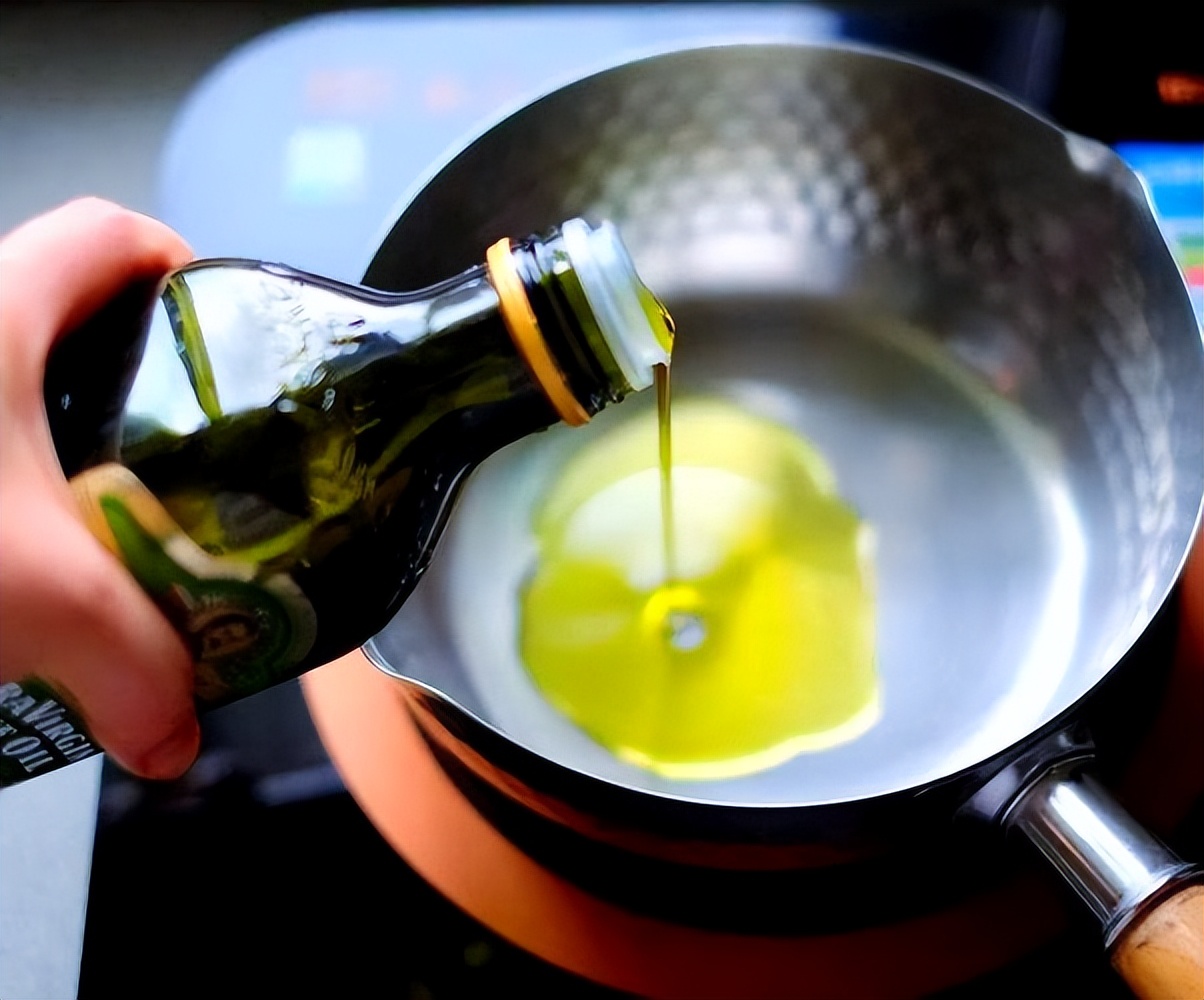 天冷了别忘养生！一碗羊肉汤、一盘西兰花、一杯姜枣茶，暖身又健康插图4