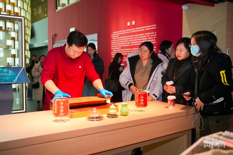 “津韵国医・传承新生” 媒体专场启幕 沉浸式探访津城中医文旅融合魅力插图4