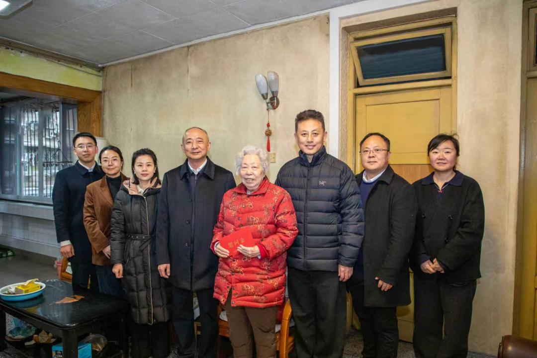 新春关怀：省中医药局领导走访慰问老党员、老干部和专家人才，传递了哪些诚挚心意？插图1