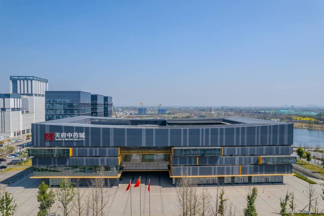 国医节看成都中医药出海：配方颗粒变身 “健康咖啡” 闯欧美插图4